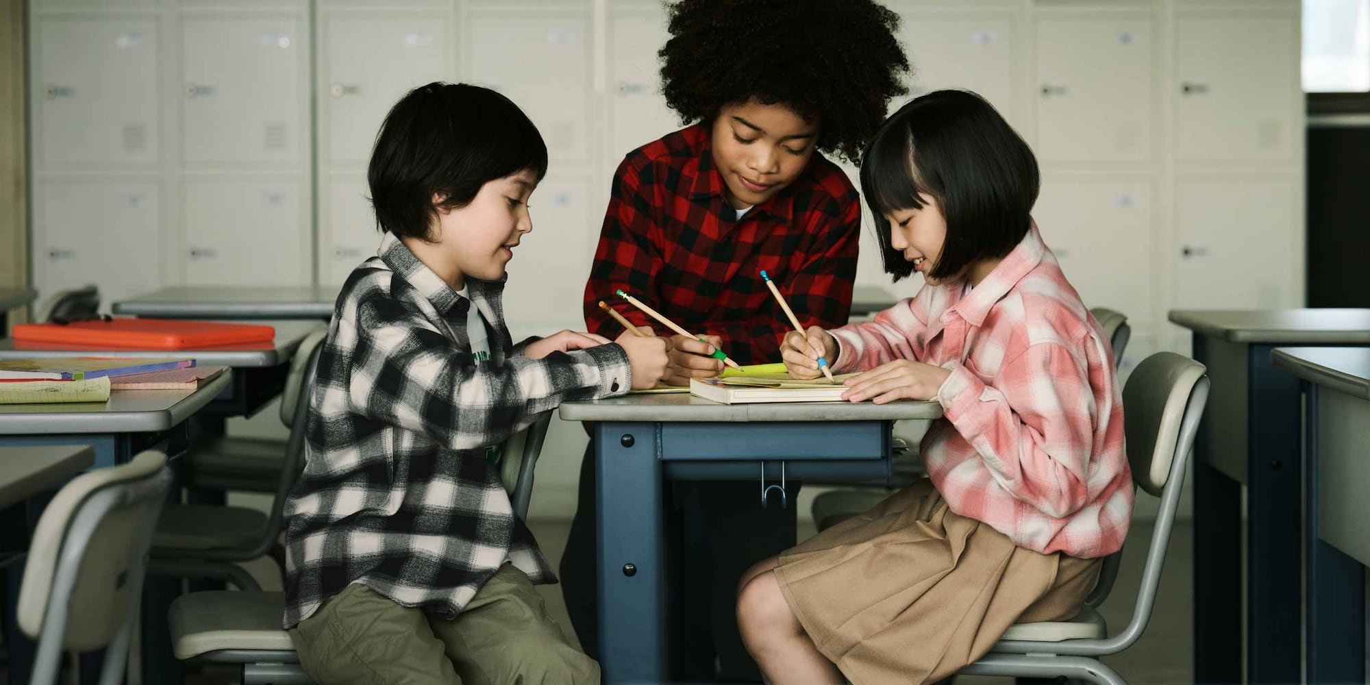 Brushed cotton for extra soft warmth.