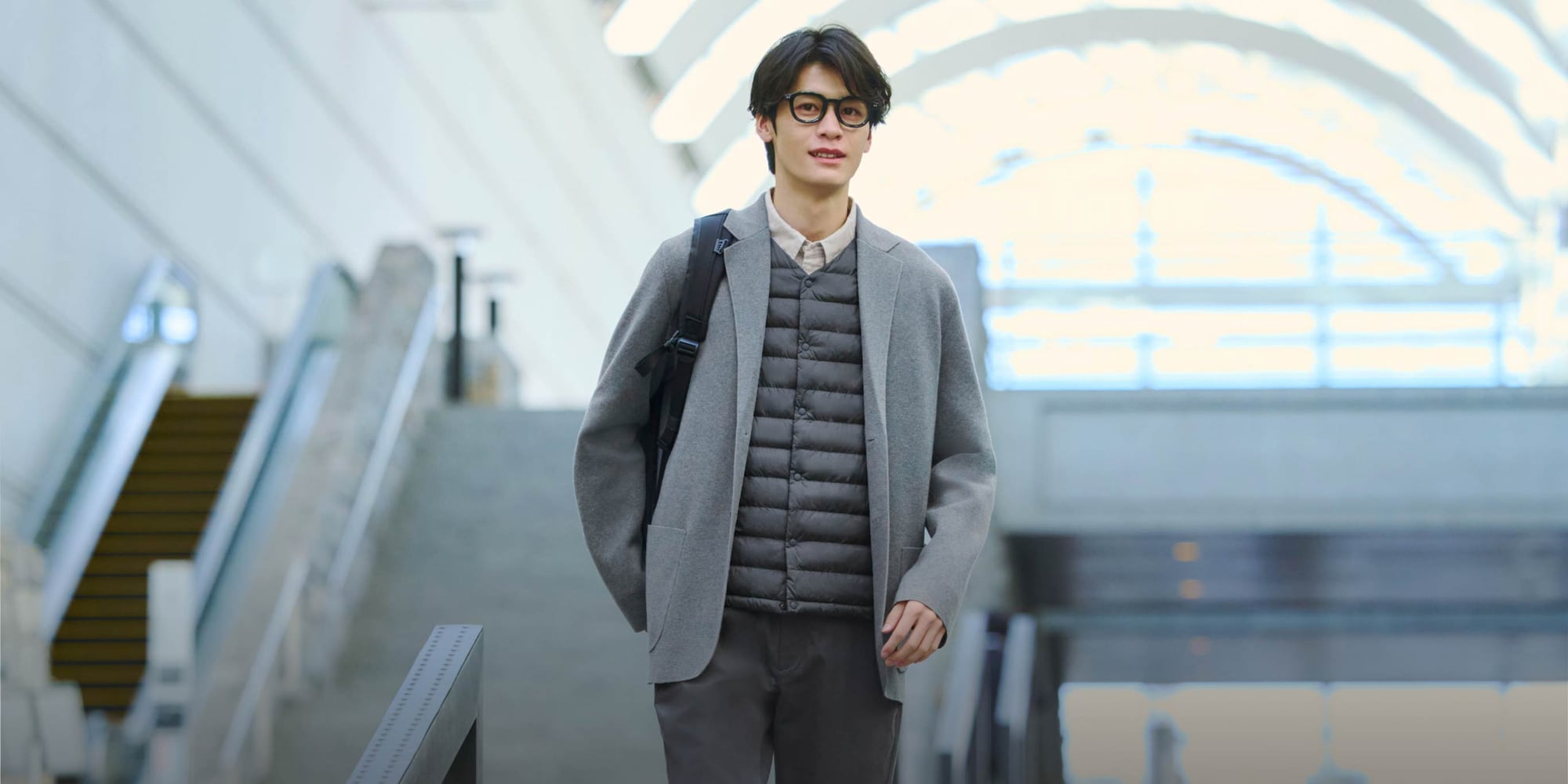 Dress up or down with this versatile layer.