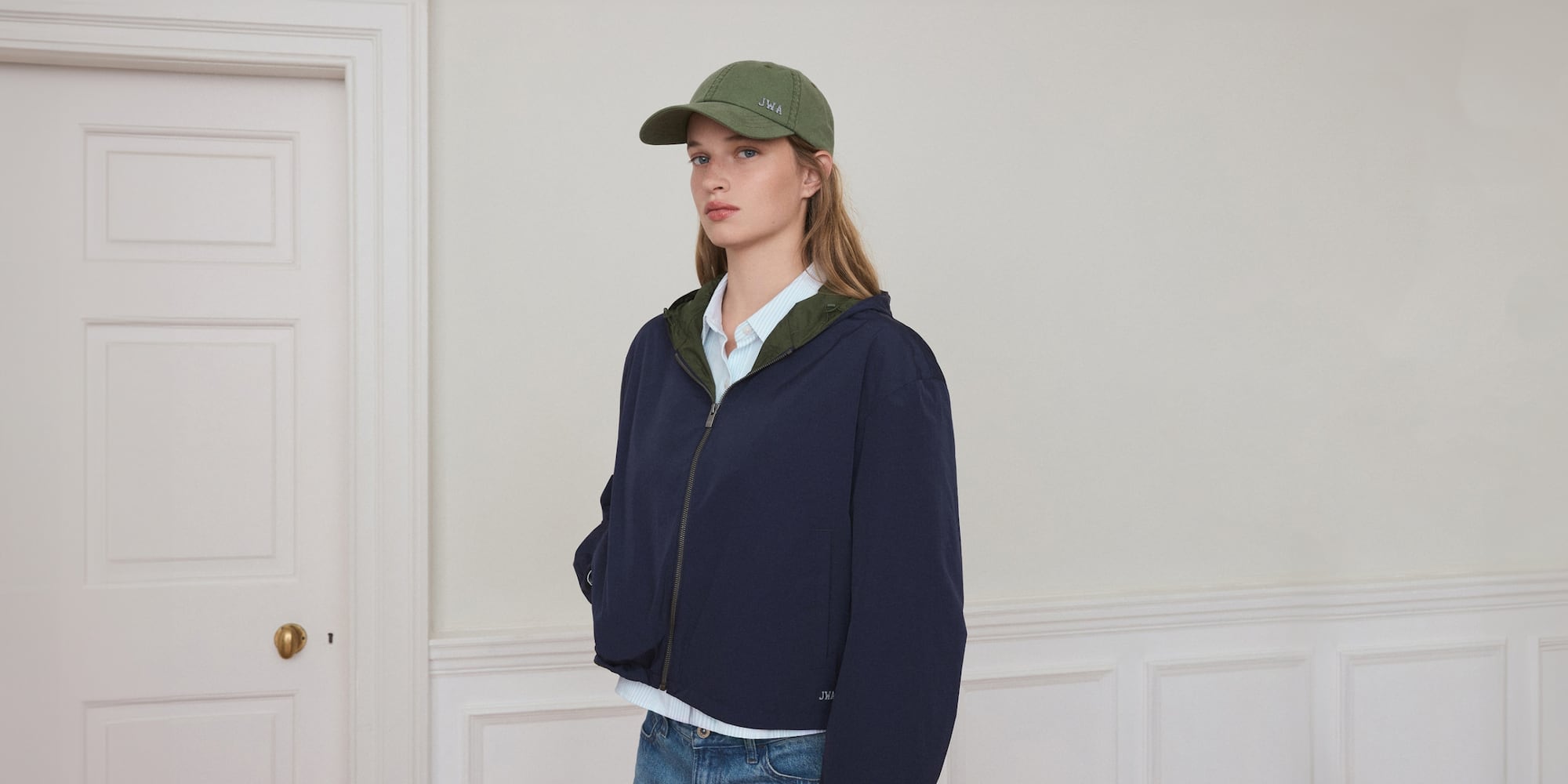 レディースの期間限定商品一覧ページはこちらから。