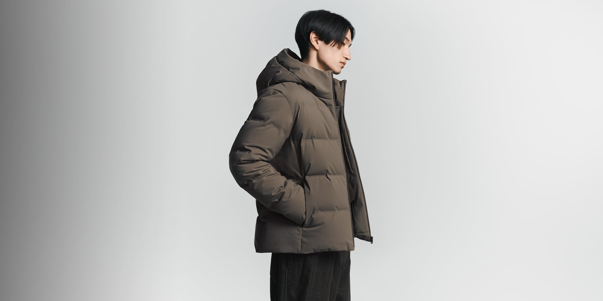 Seamless type design with warm premium down with a fill power of 750+.