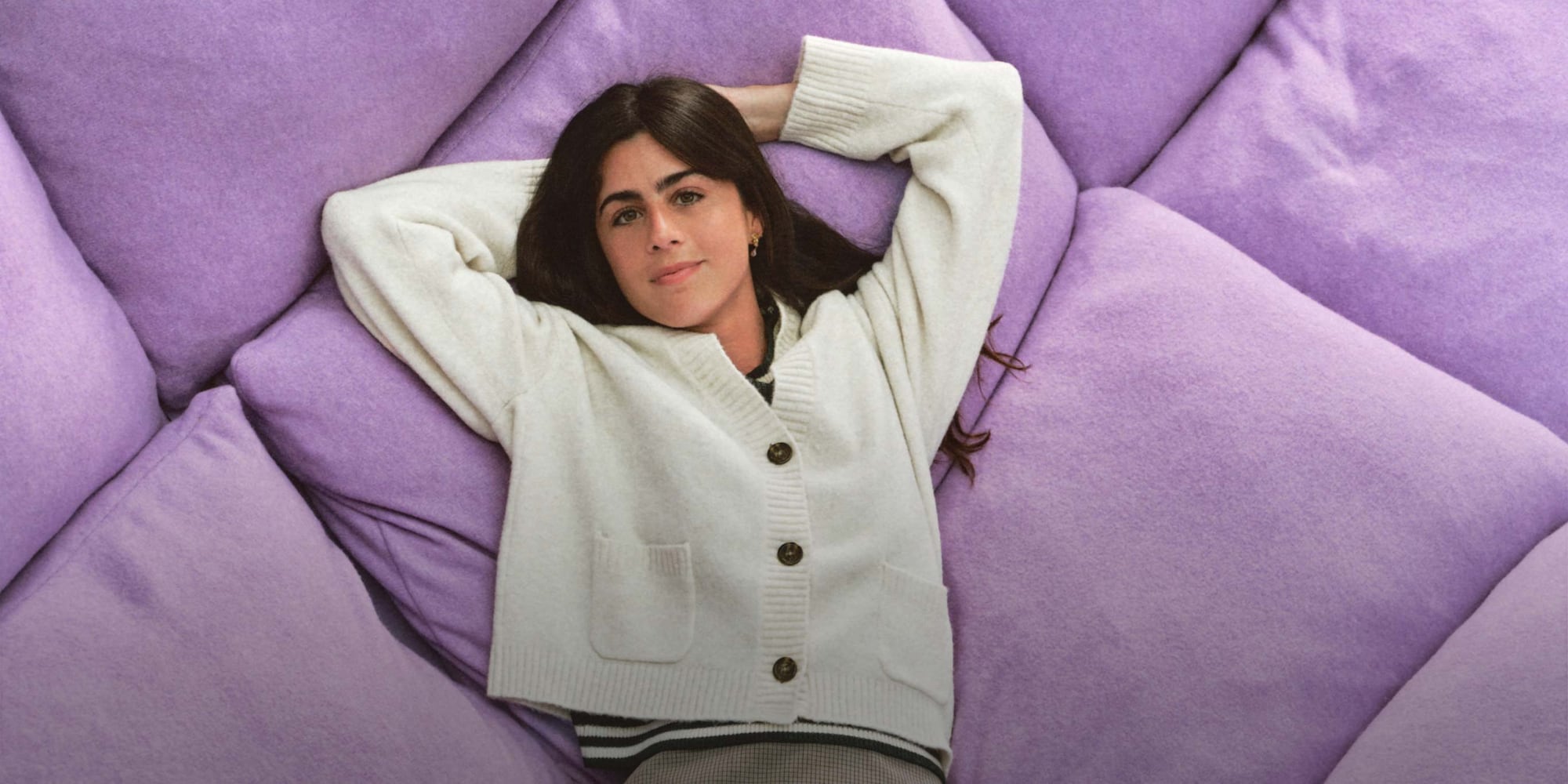 An airy no-itch knit that's extra soft to the touch.