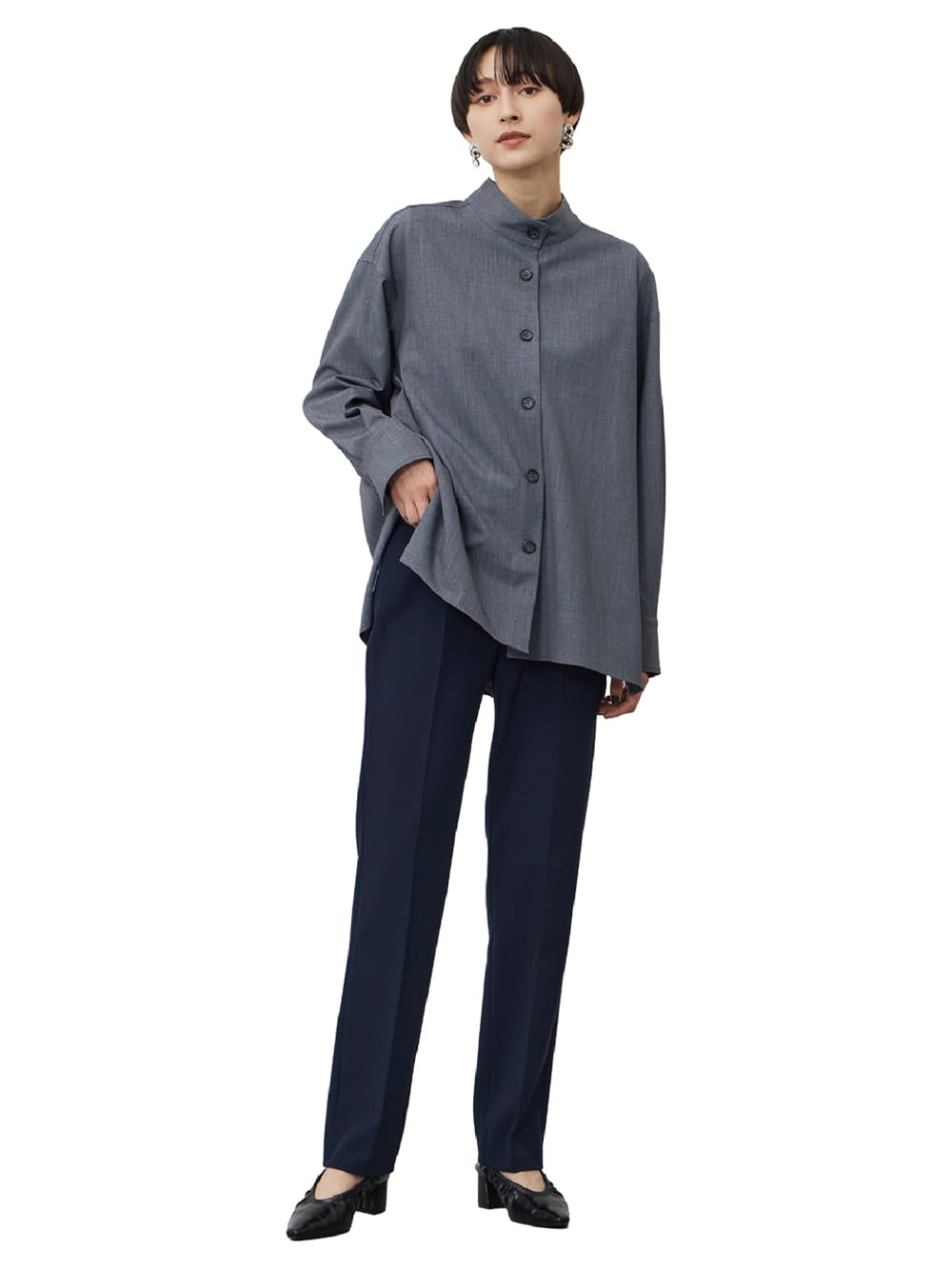 PLUS STYLE スリムストレートパンツ​（シェイプリザーブ）​