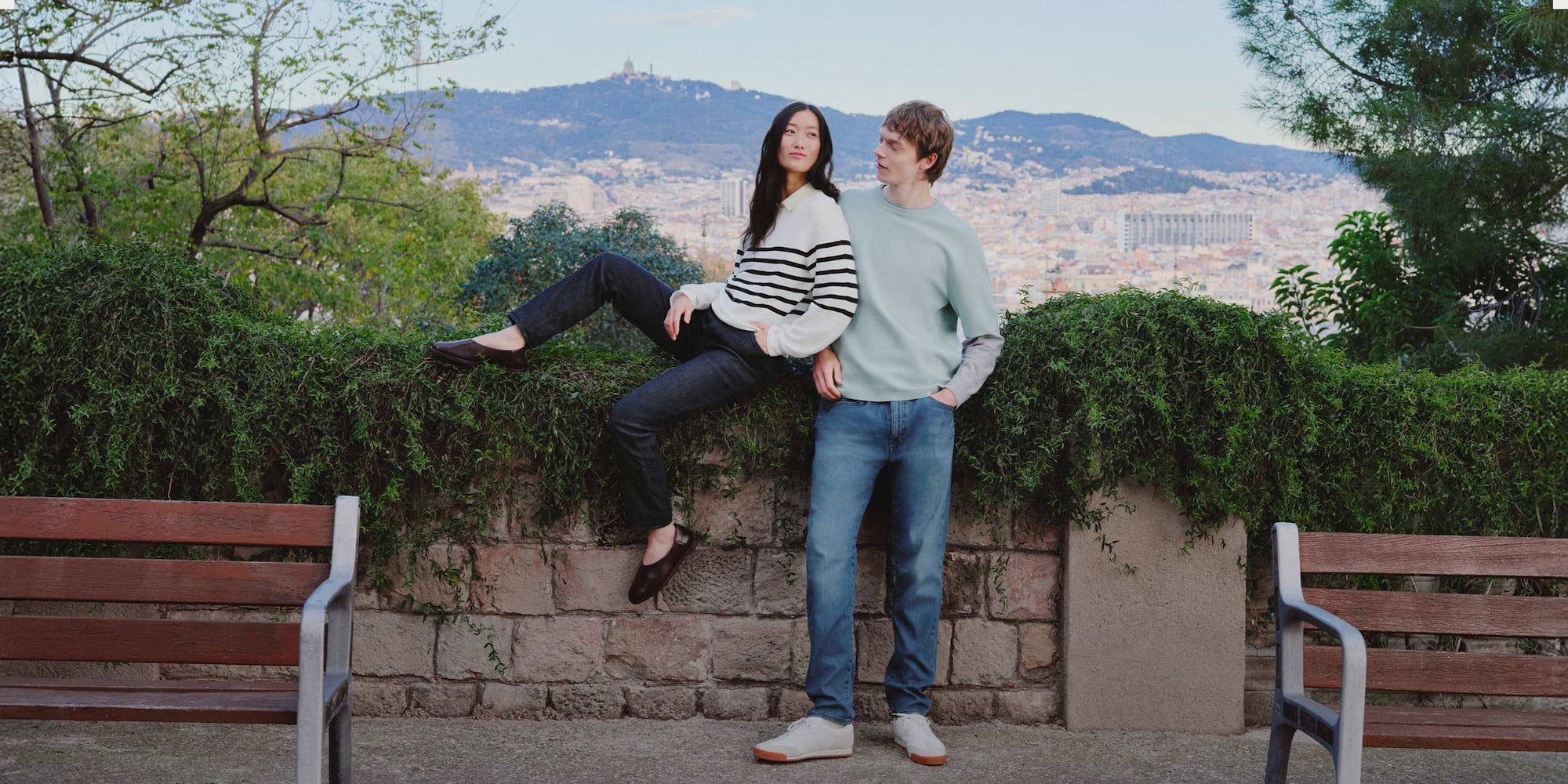 two models wearing EZY Jeans