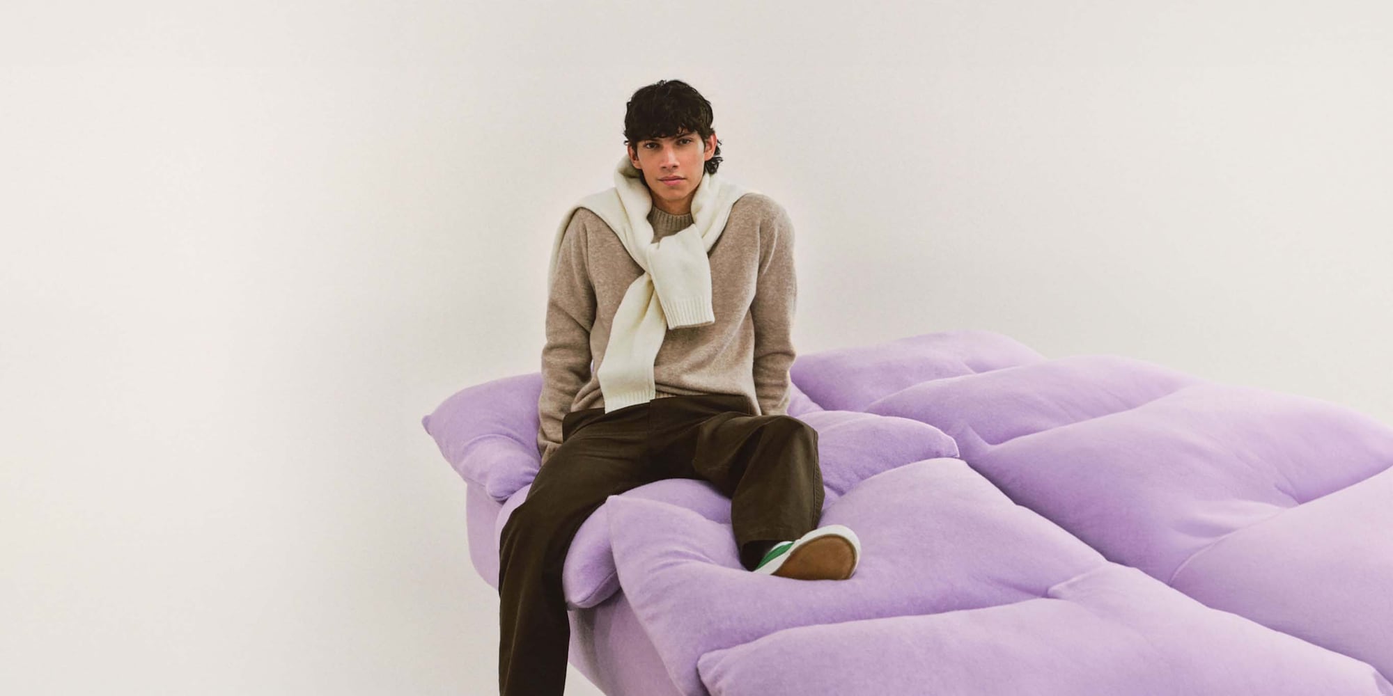 A light and airy knit with a no-itch feel.