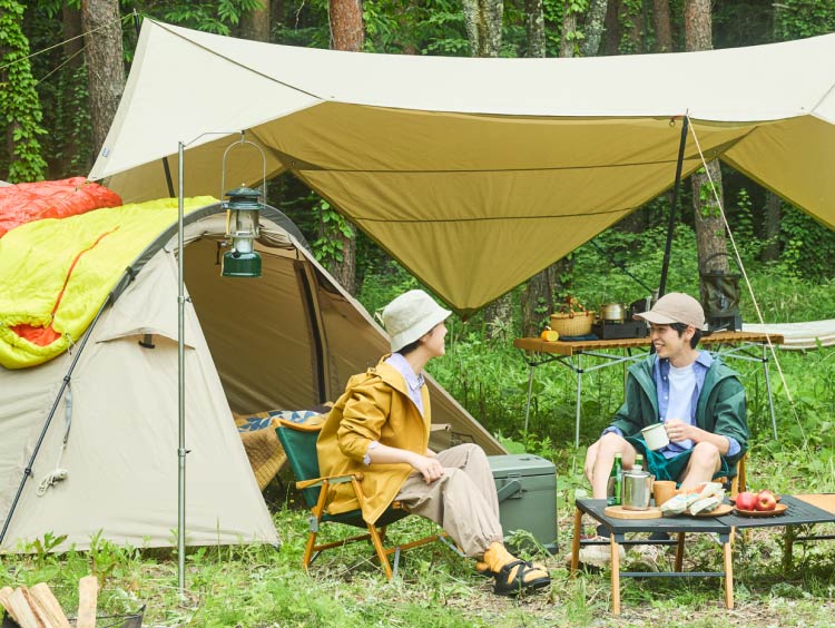 ユニクロ公式 | 夏のアウトドアファッション