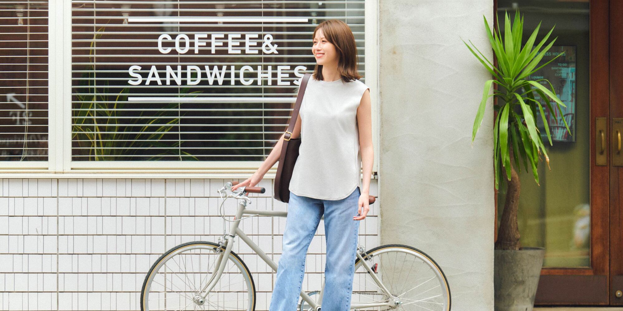 ユニクロのシーン別特集ページはこちらから。