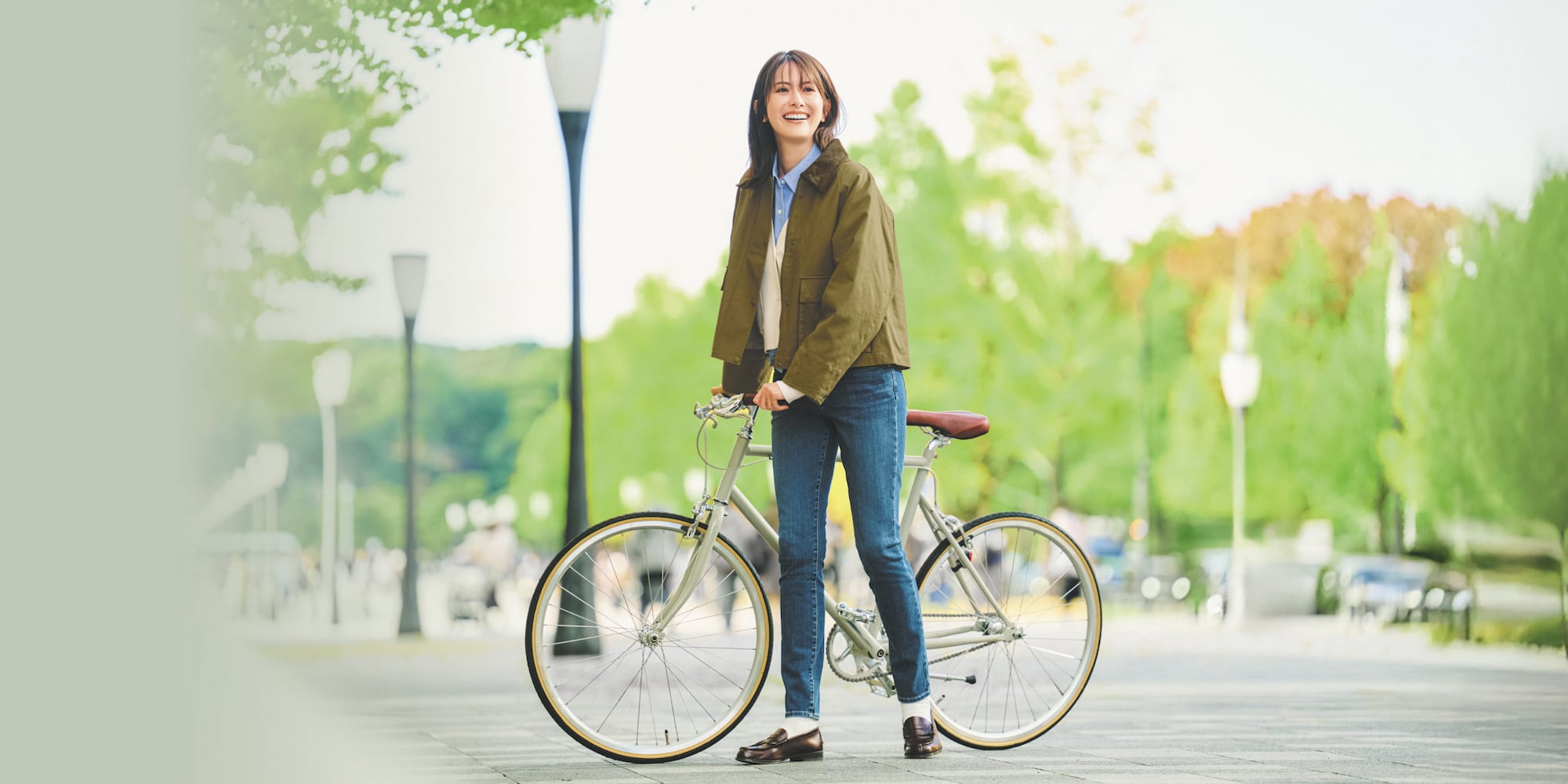 レディースのジーンズ商品一覧ページはこちらから。