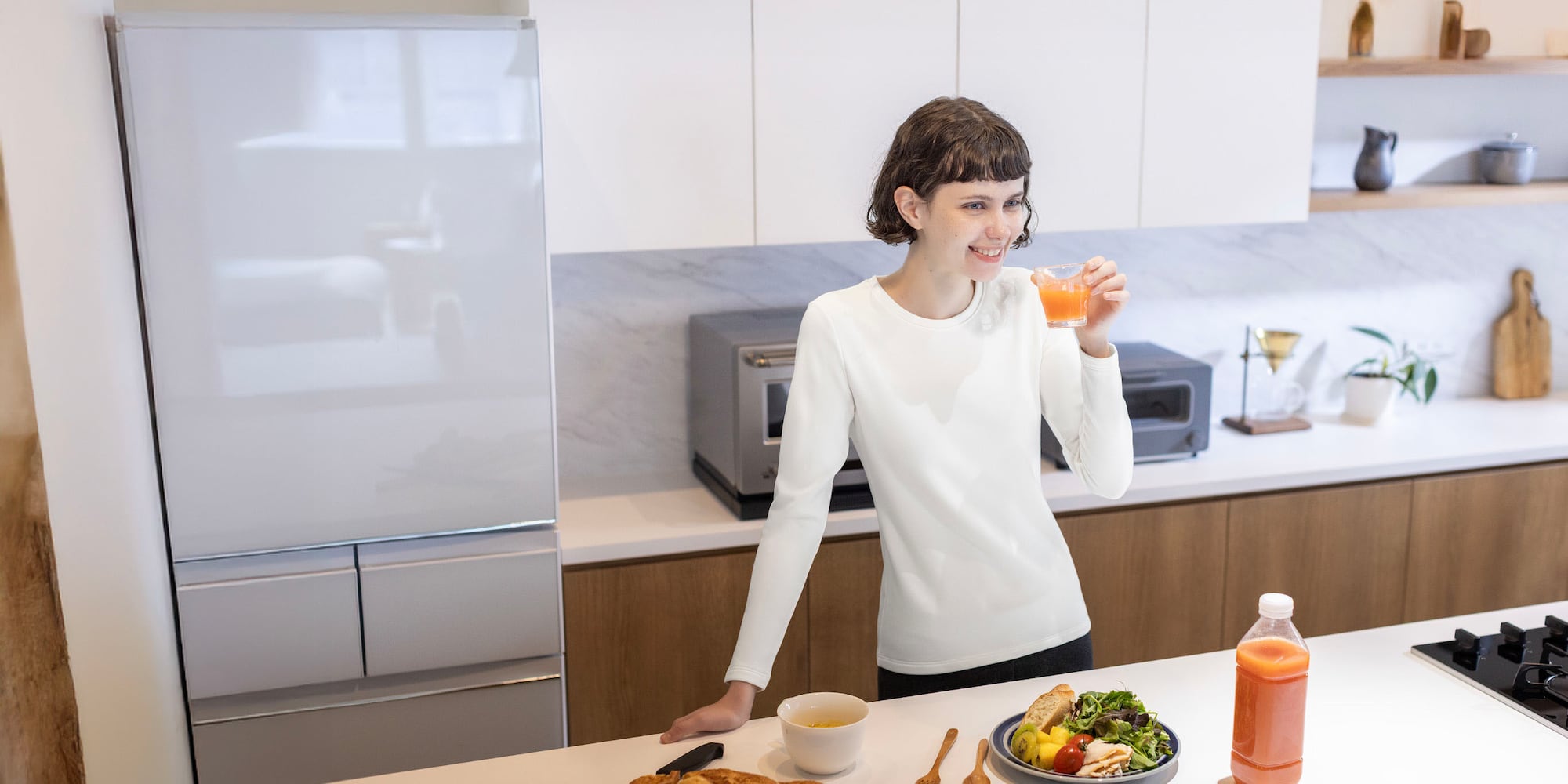 LO - W's HEATTECH ULW crew neck