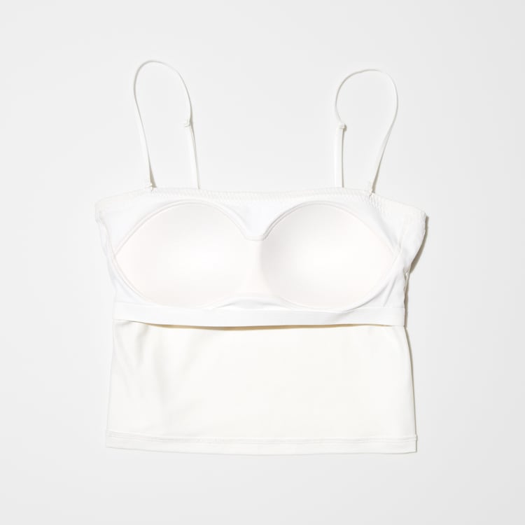 ผ้าแอริซึ่ม (AIRism) ผิวสัมผัสเนียนนุ่มคล้ายผ้าคอตตอน ดีไซน์เกาะอกใส่สบาย