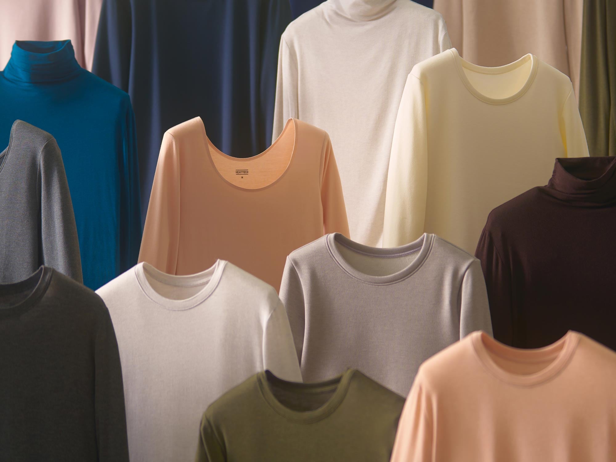 HEATTECH thin yet warm thermal clothing technology.