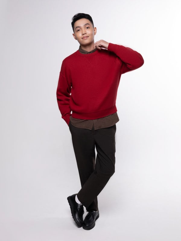 Sweater Katun Lembut Kerah Bulat