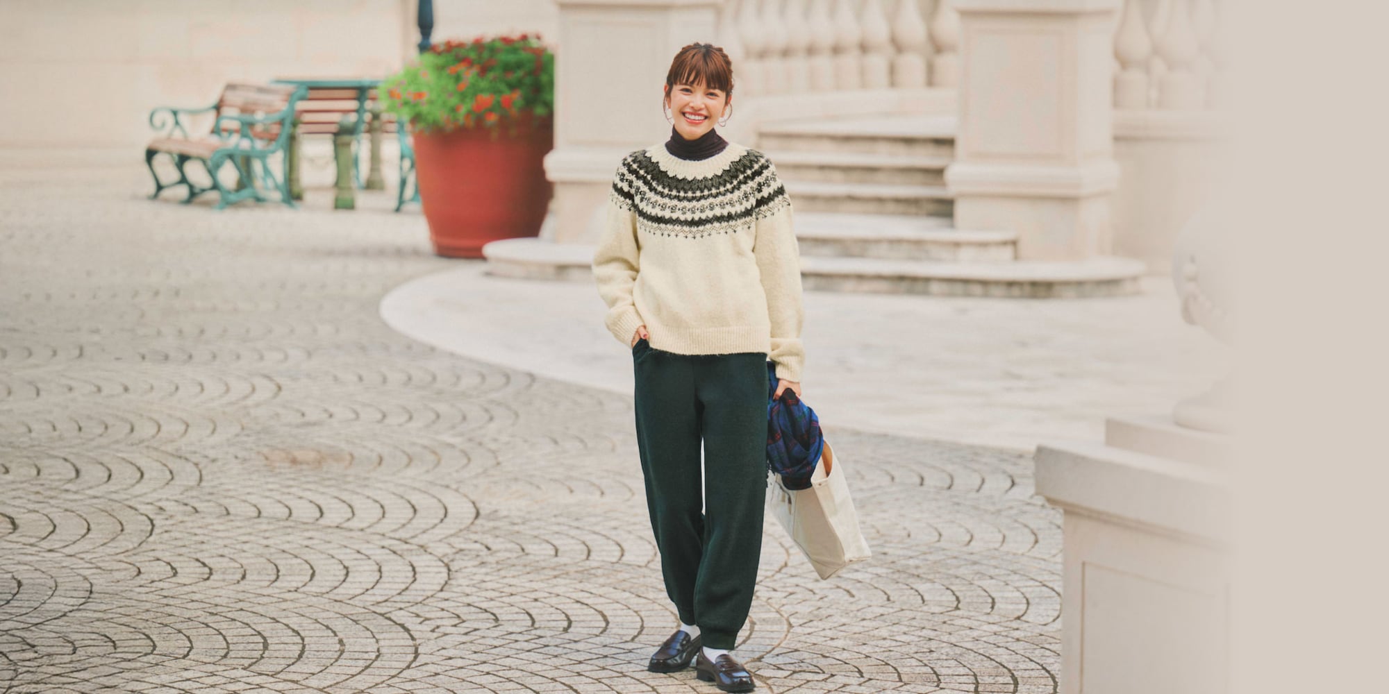 レディースのイージーパンツ商品一覧ページはこちらから。