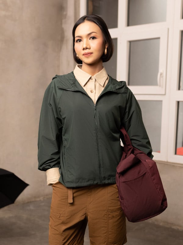 Pocketable UV Protection Parka (Water-Repellent)