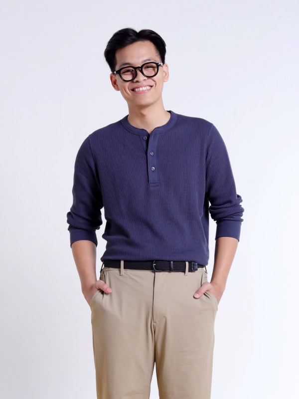 T-Shirt Waffle Kerah Henley Lengan Panjang