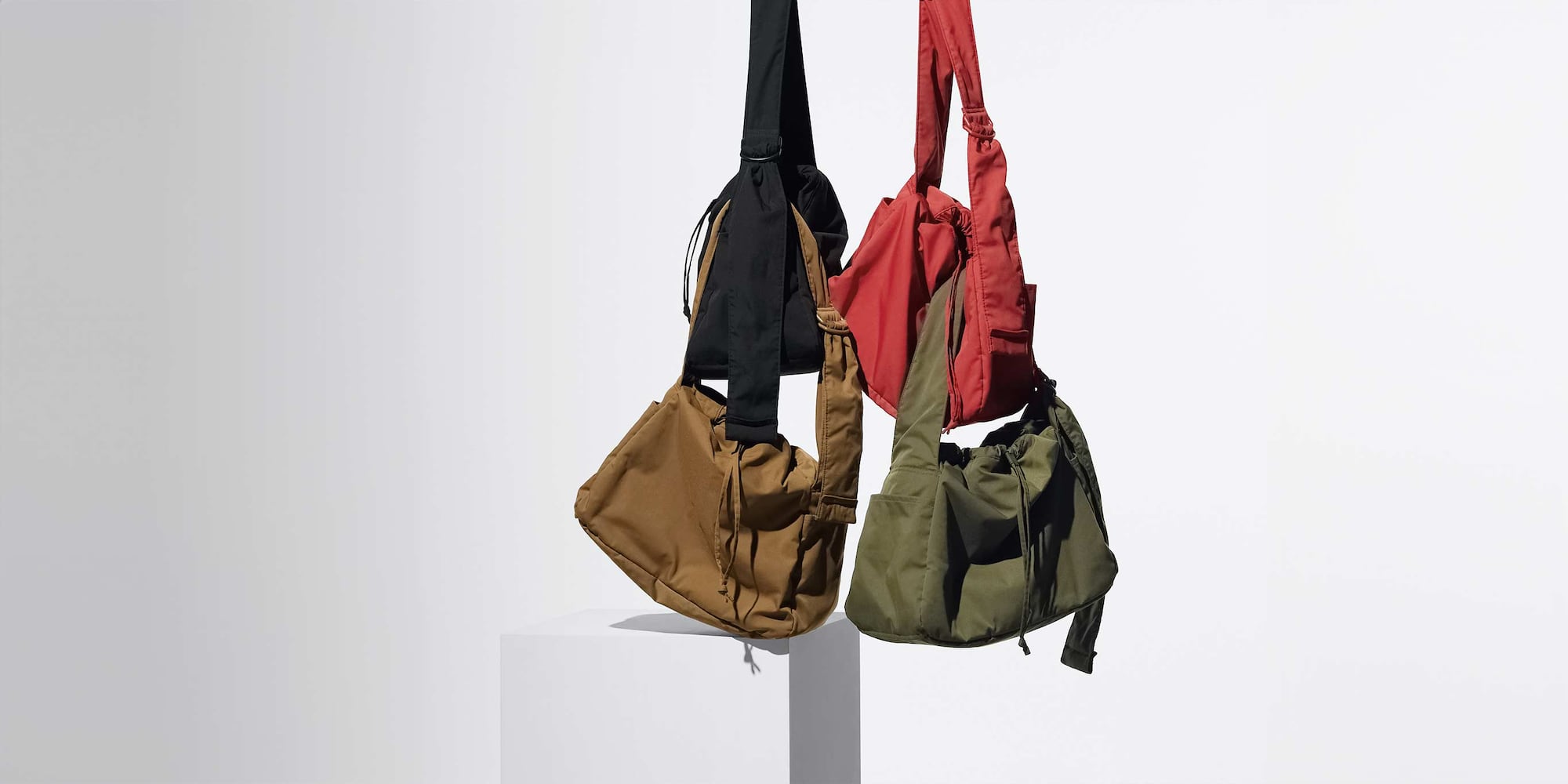 Uniqlo : C Puffer Bag