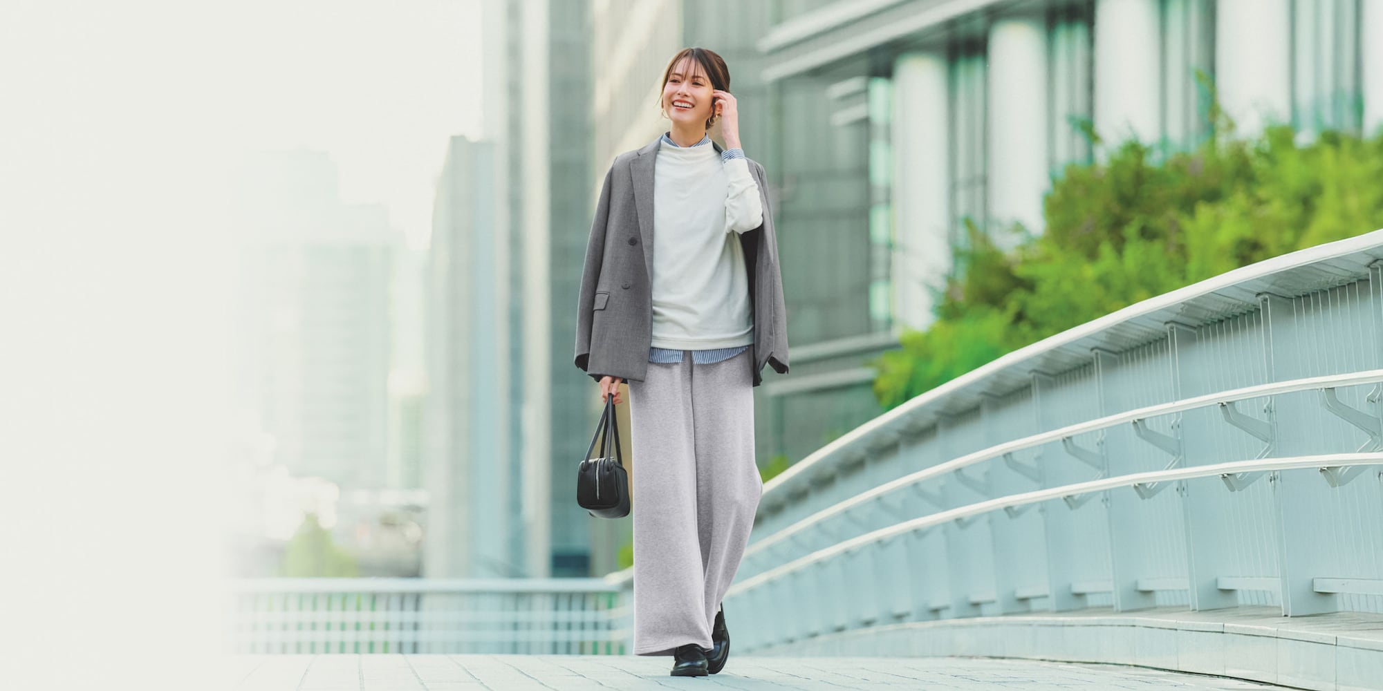 レディースのスウェット商品一覧ページはこちらから。