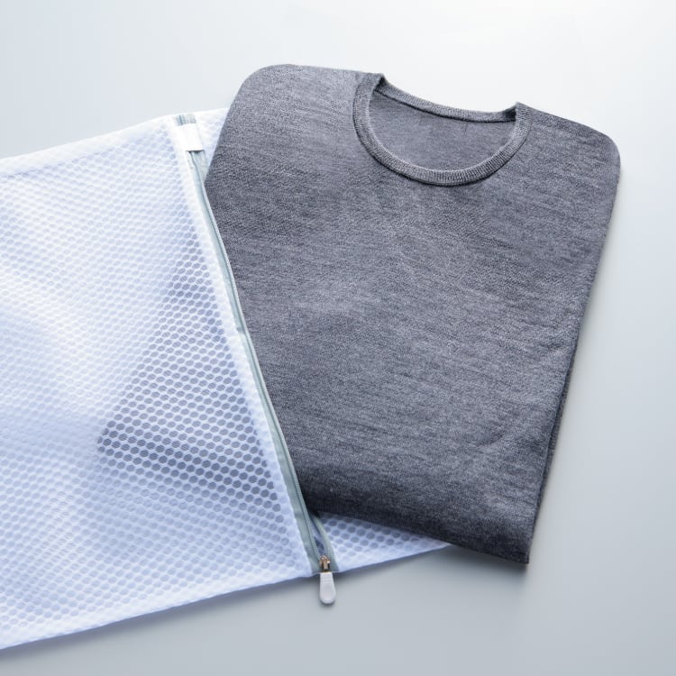 Fine, premium lambswool