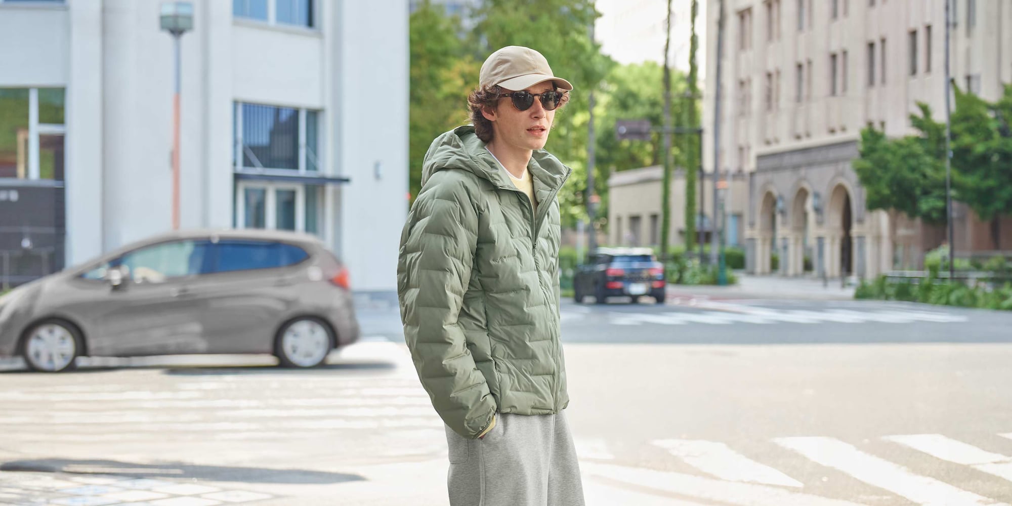 Model trägt Puffertech-Parka