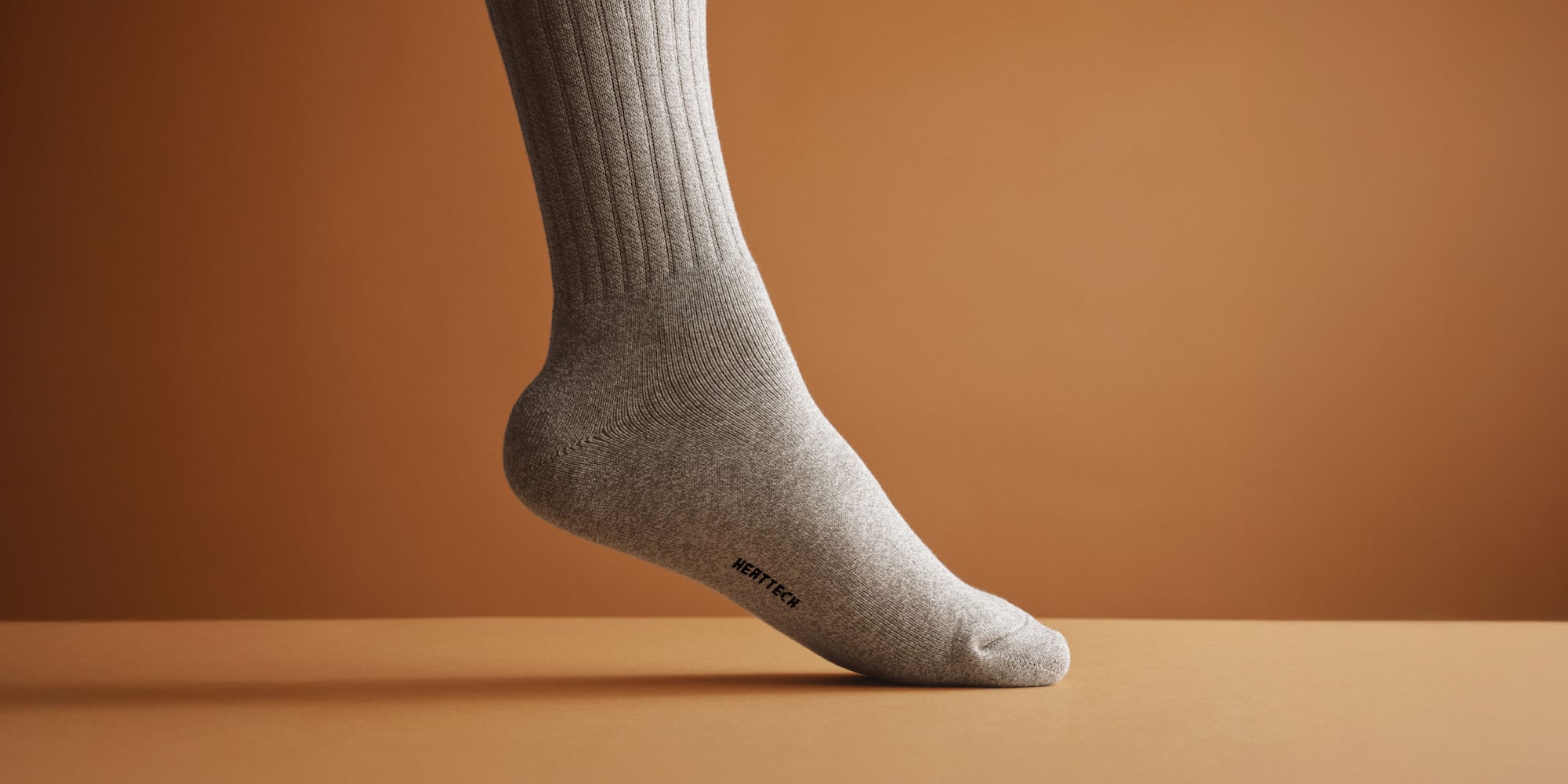 メンズのソックス商品一覧ページはこちらから。