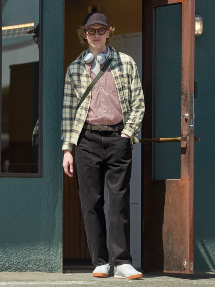 Drapey Wide Falre Jeans-03