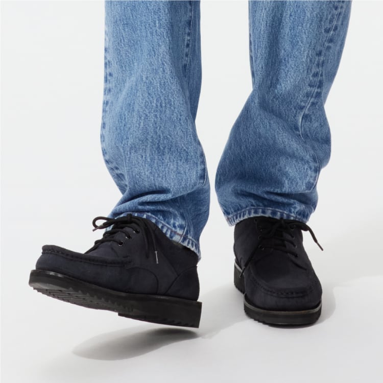 Lightweight, stretchy fabric for extra comfort, especially during long meetings.