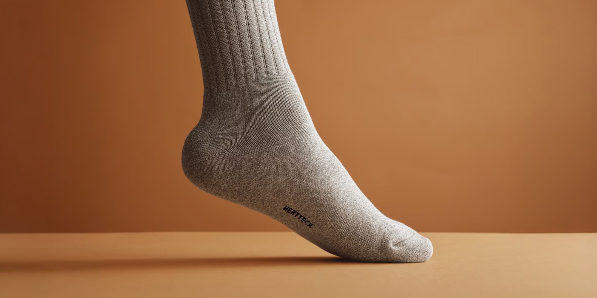 Warm and cozy fabric with Heat of Absorption technology.