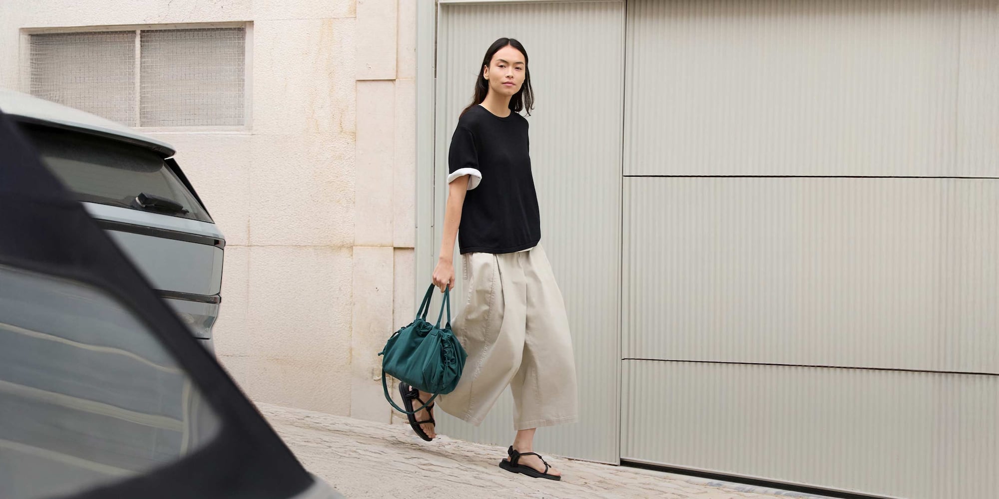 model wearing UNIQLO : C Spring/Summer 2026