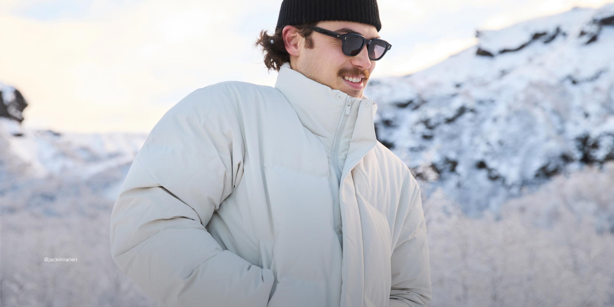 Get limited-time savings on outerwear with 
seamless construction that locks in warmth.