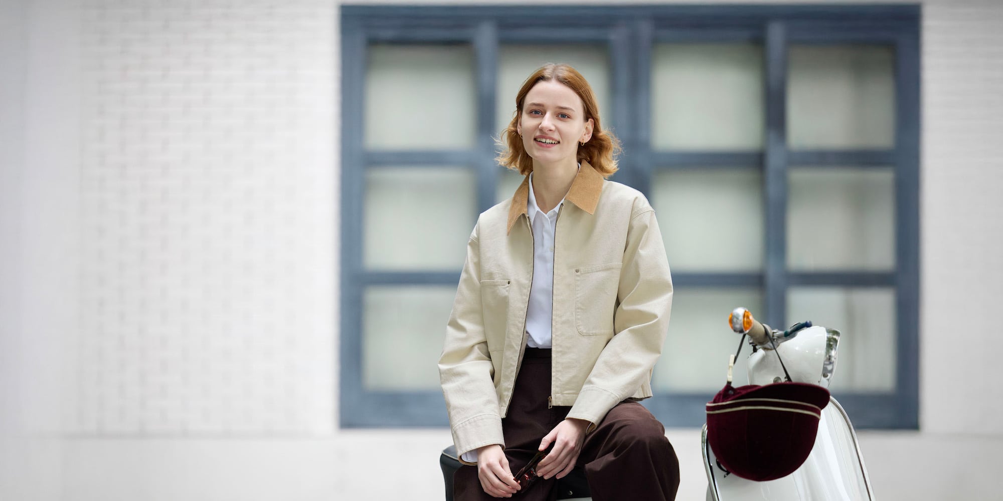 W's zip up short jacket