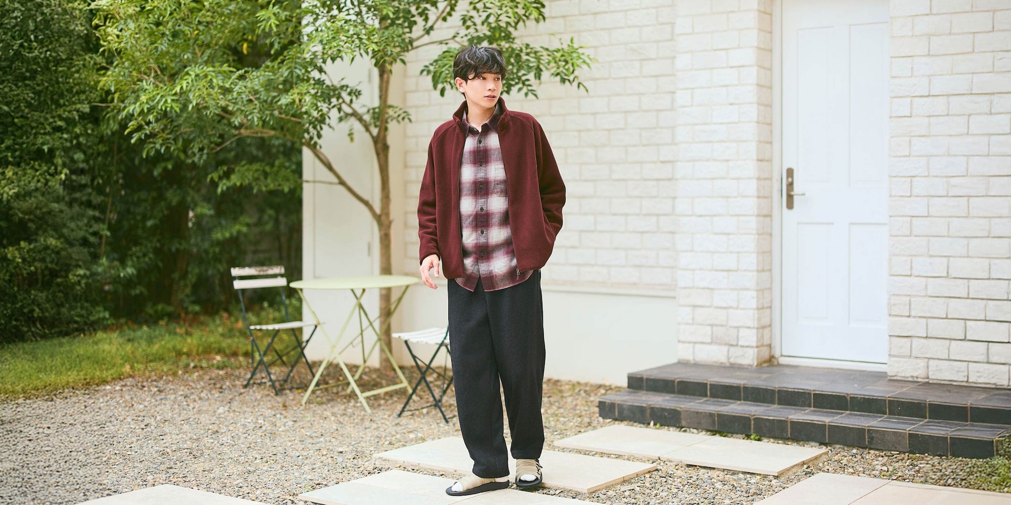 メンズのイージーパンツ商品一覧ページはこちらから。