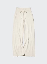 Pyjamas & Lounge Sets