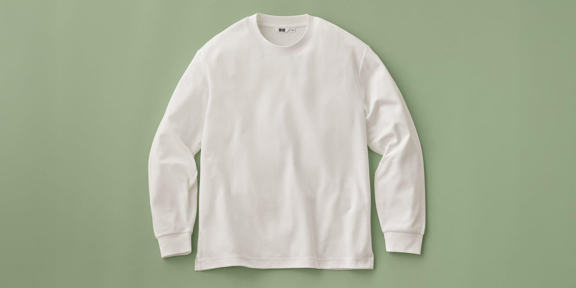 Tissu AIRism doux au toucher, avec l'aspect du coton.