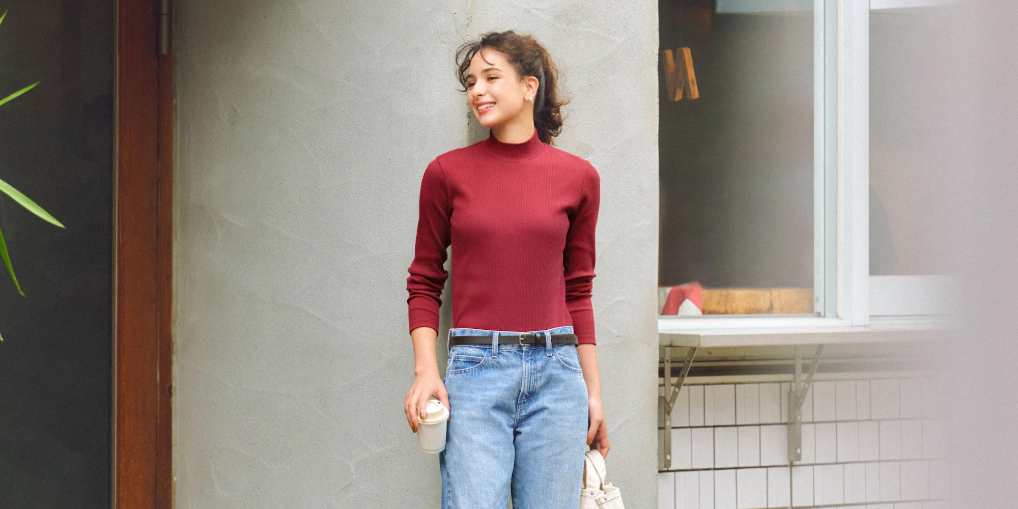 レディースのティーシャツ・カットソー商品一覧ページはこちらから。