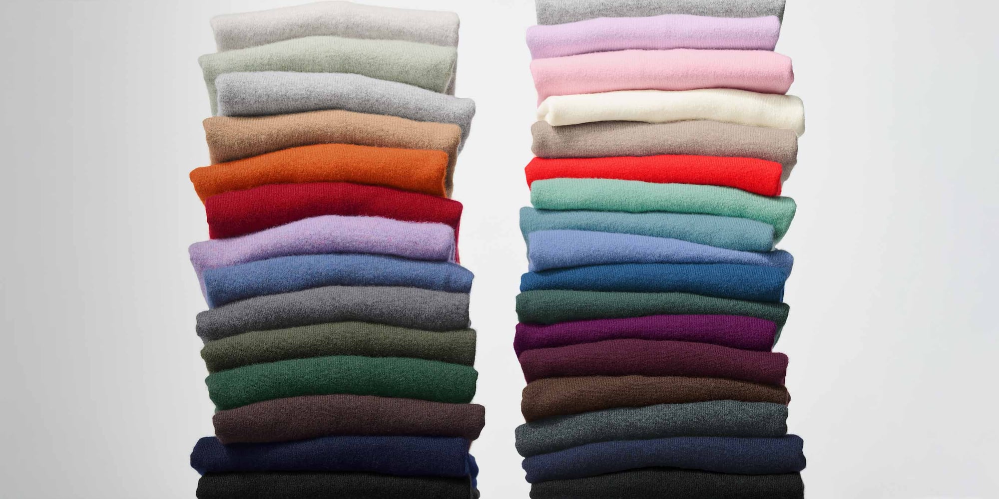 Shop the season’s best deals.
Seamless Down Short Jacket