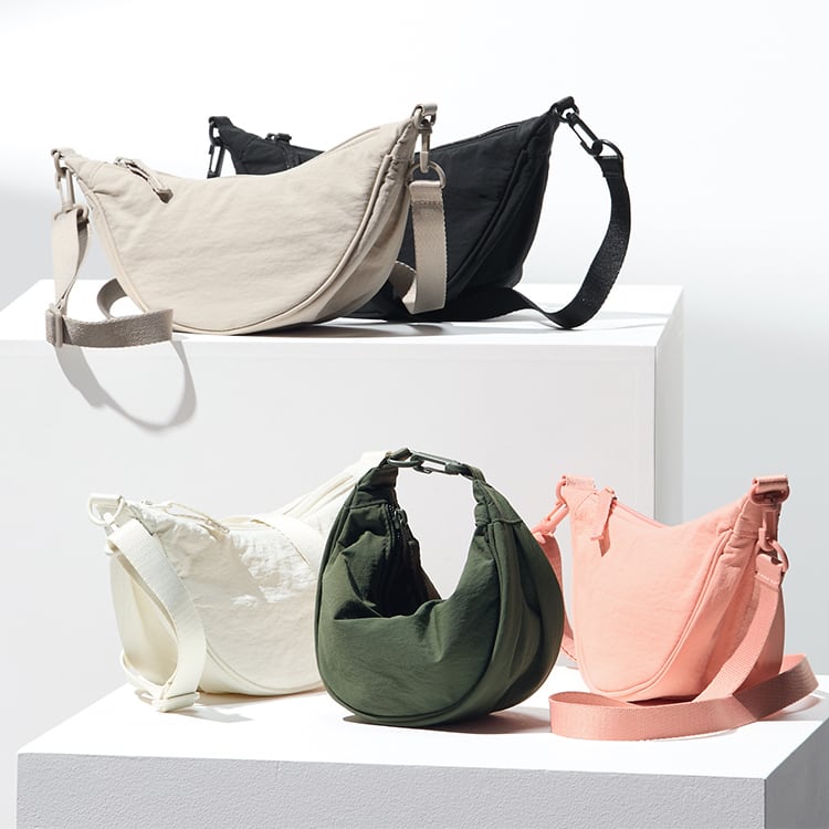 Round Ultra Mini Bag