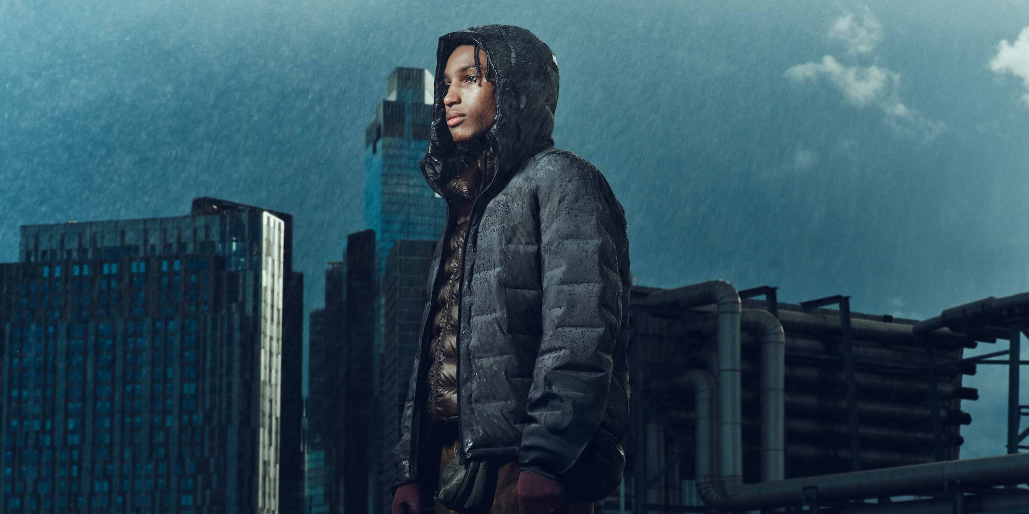 Ultra-fine hollow fibers trap air to deliver 
exceptionally lightweight warmth.