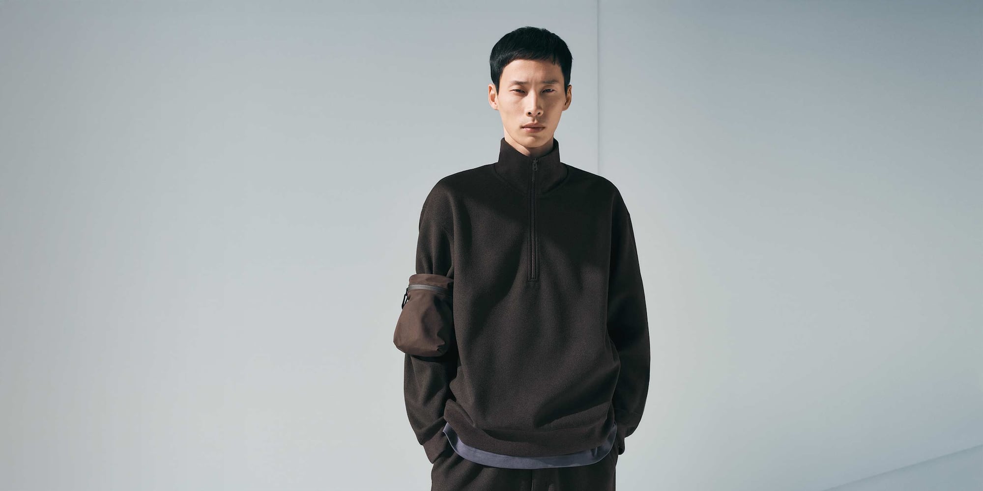 model wearing Uniqlo U Autumn/Winter 2025