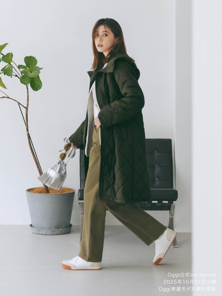 朝比奈彩が着こなすユニクロの上着コレクション 画像03