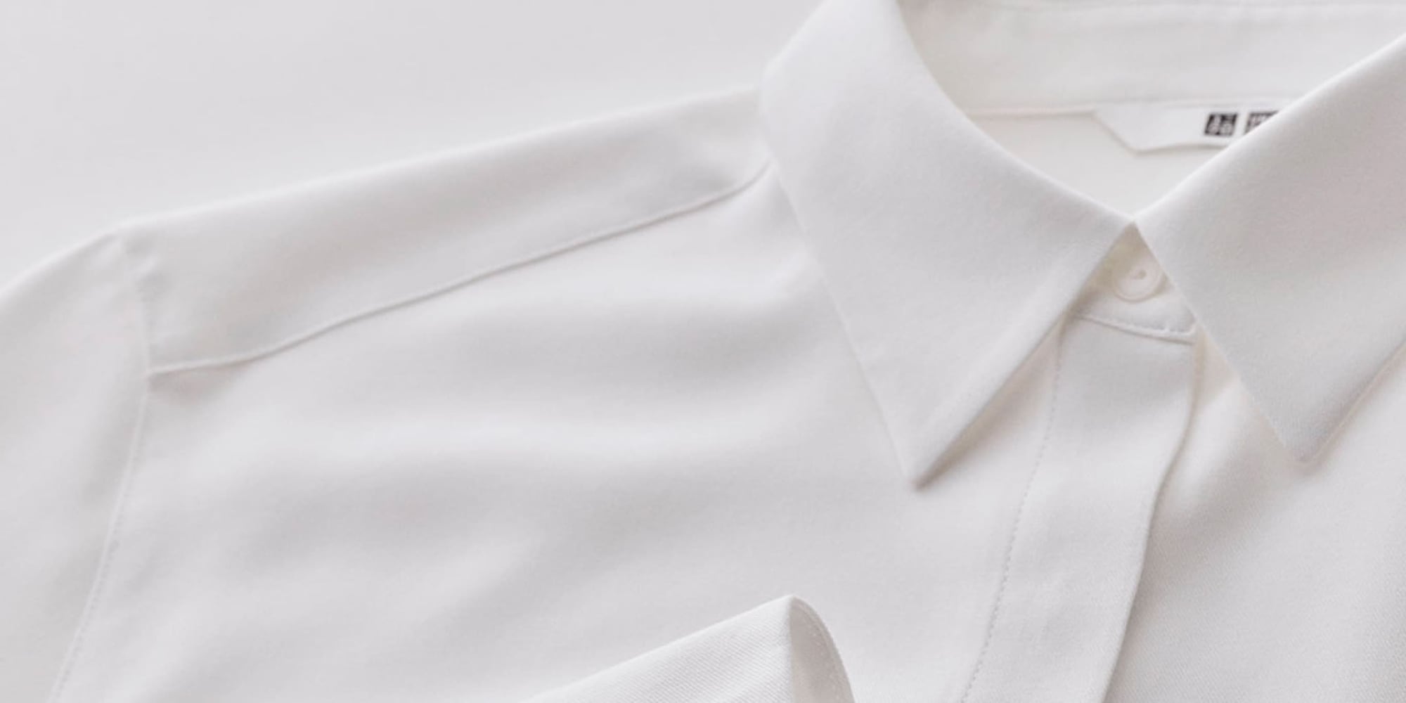 A smooth, high-quality blouse
that's comfortable to wear.