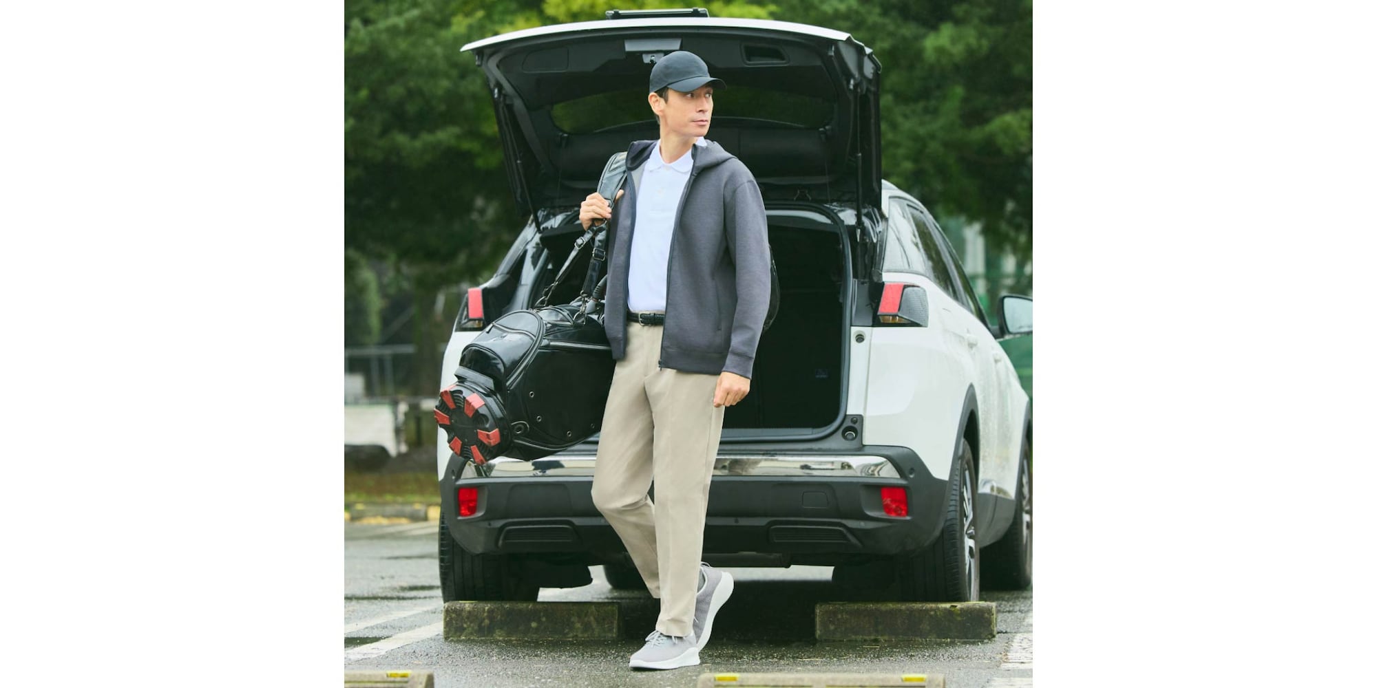 アクティブスタイル コーデ例（ストレッチドライスウェットフルジップパーカ）