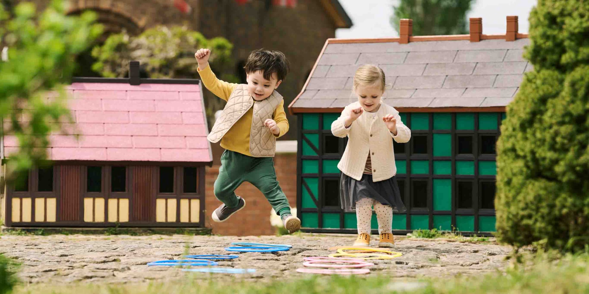 ベビーのアウター商品一覧ページはこちらから。