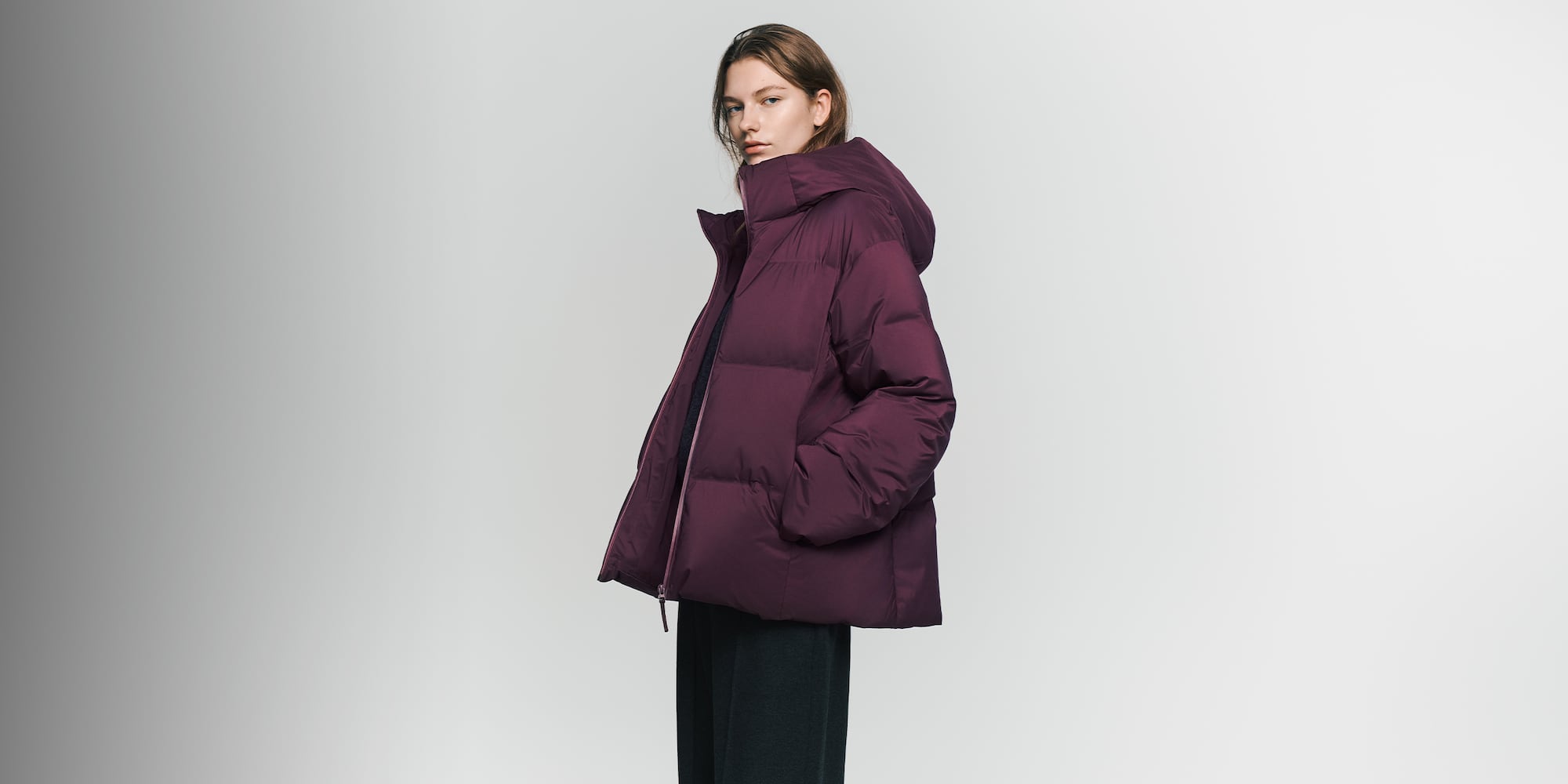 Seamless type design with warm premium down with a fill power of 750+.