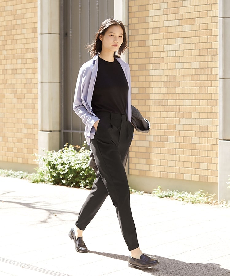Uniqlo Canada - From office appropriate to casual chic, new styles are now  available in our bestselling Women's Smart Style Ankle Pants collection.  $39.90