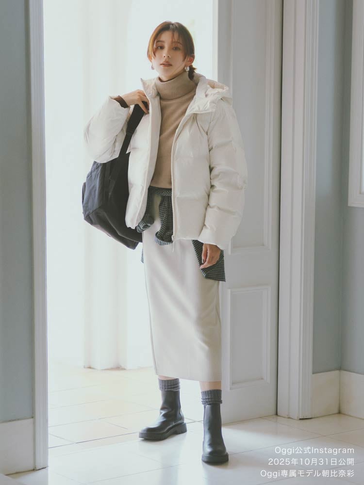 朝比奈彩が着こなすユニクロの上着コレクション 画像02