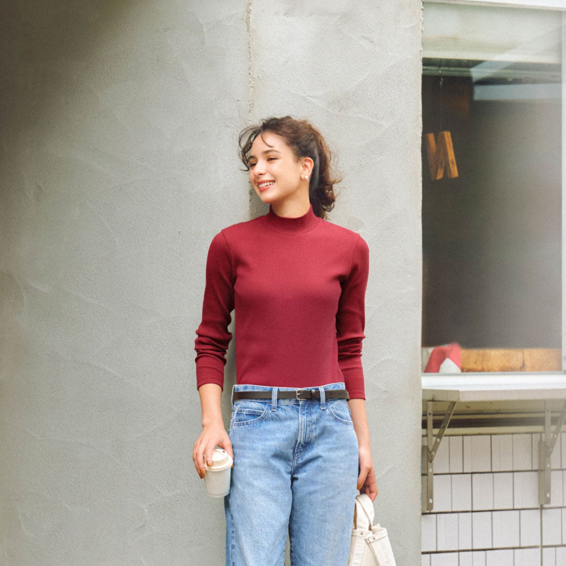 レディースのティーシャツ・カットソー商品一覧ページはこちらから。