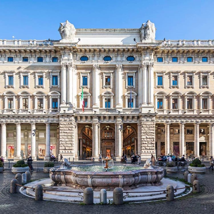 UNIQLO Via del Corso (Rome)
