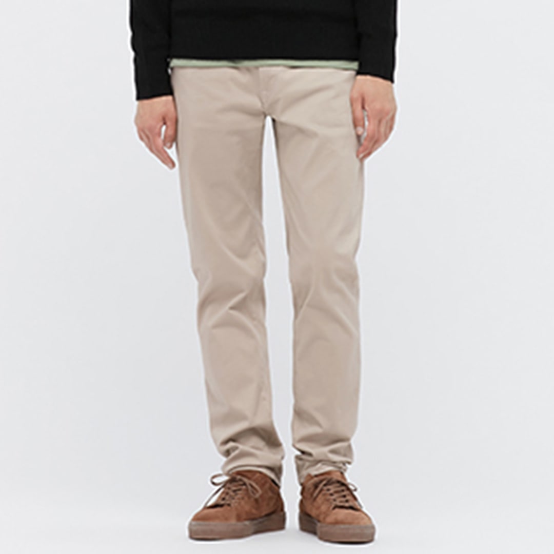 The Chino Pants A Modern Classic An update on the classic chino, these  slim-fit twill pants are authentic to their roots. Pair with col... |  Instagram