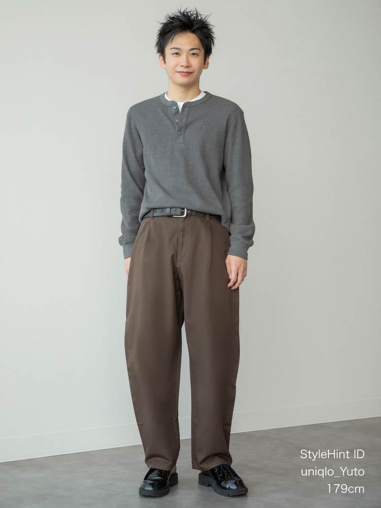 バレルパンツ ウェーブ モデル画像