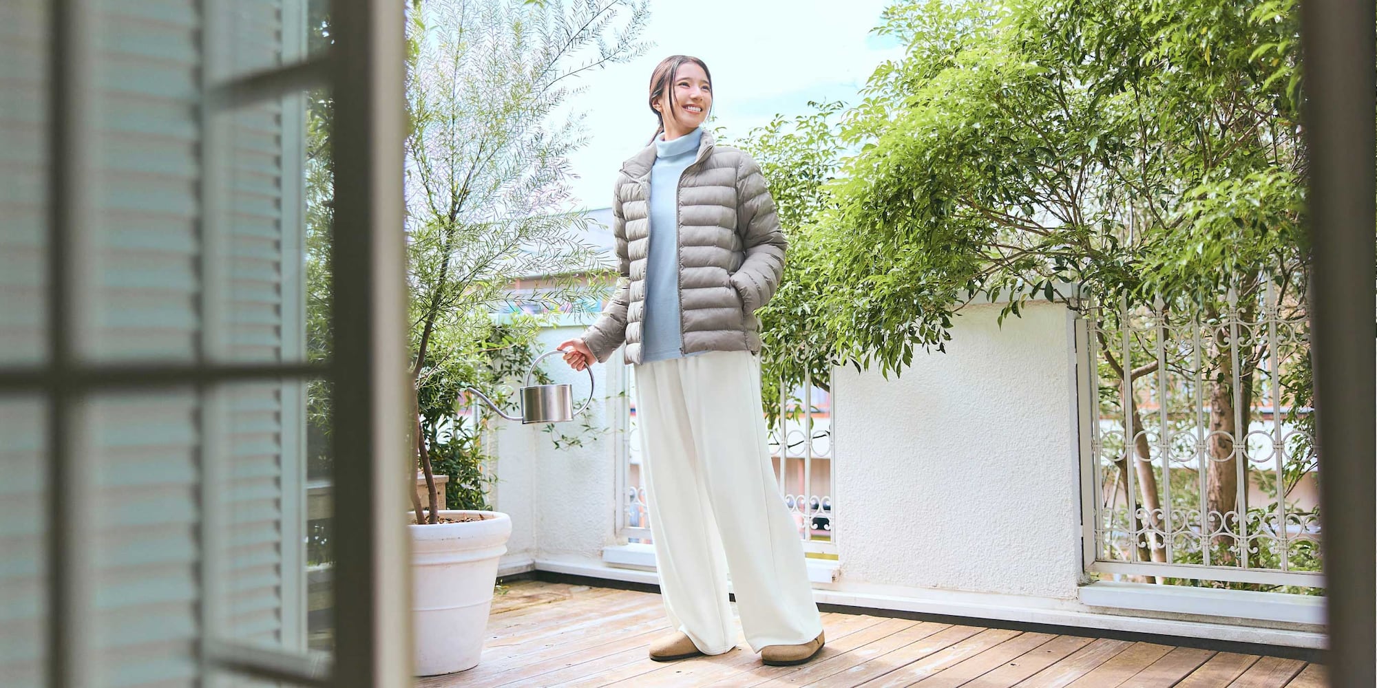 レディースのスウェット商品一覧ページはこちらから。