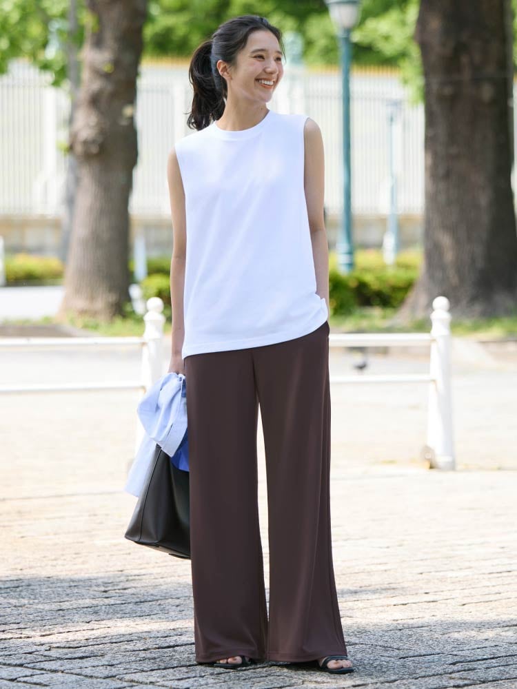 おすすめの新作_クレープジャージーストレートパンツ